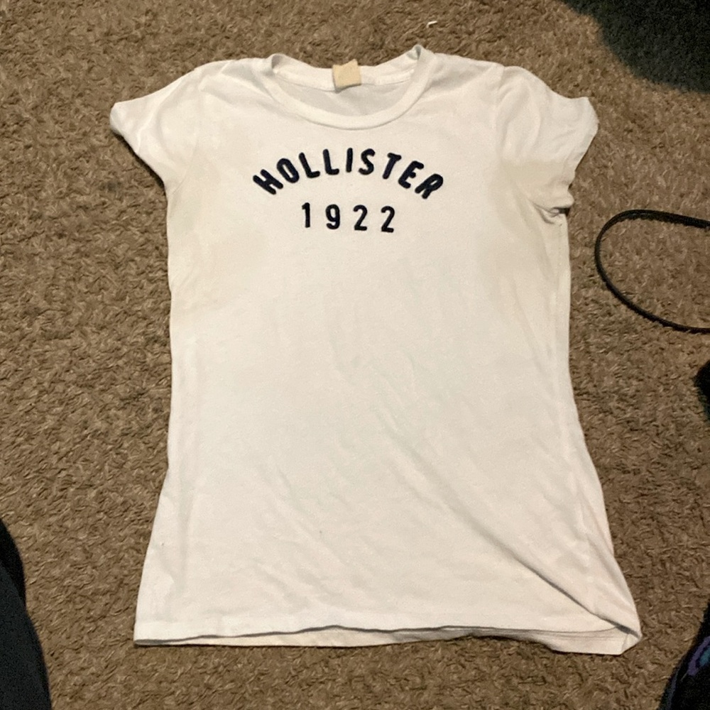 Hollister fit tee ,shirt sleeve